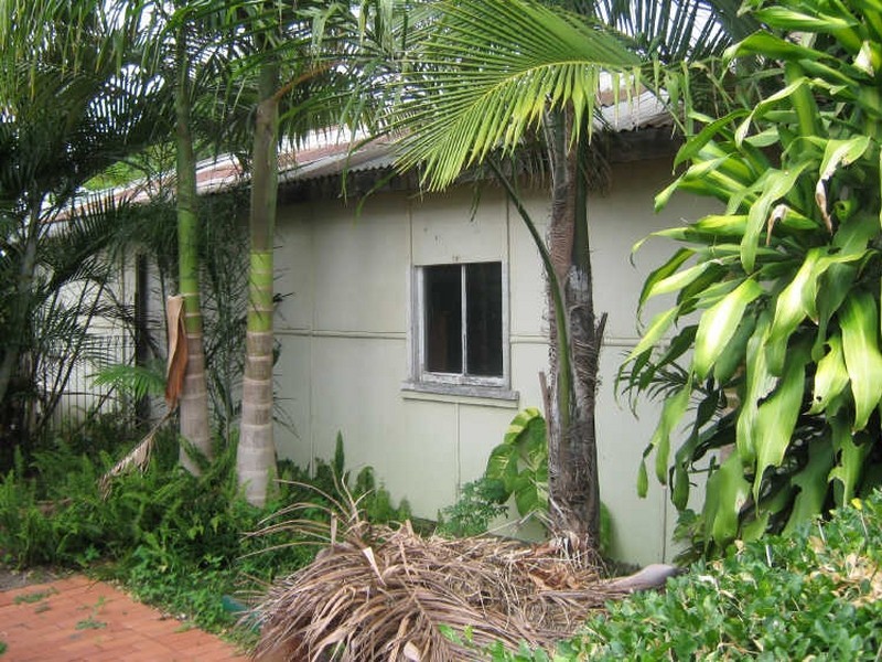 18 Theodore Street, Svensson Heights QLD 4670