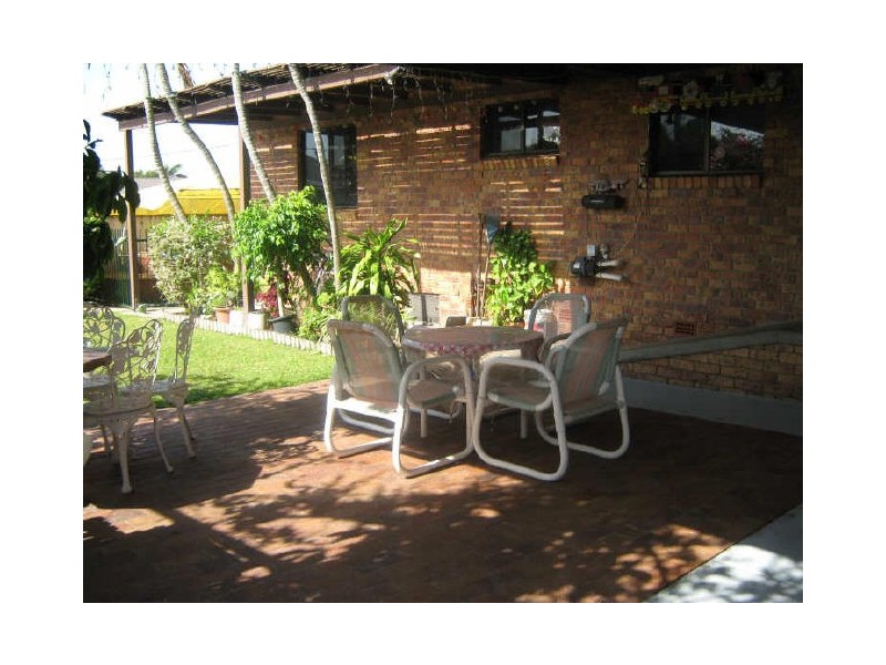 1 Phillips Street, Bundaberg North QLD 4670