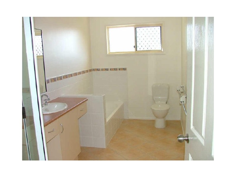 3 The Boulevard, Avoca QLD 4670