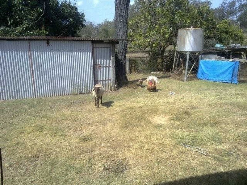 85 McIlwraith Road, Gin Gin QLD 4671