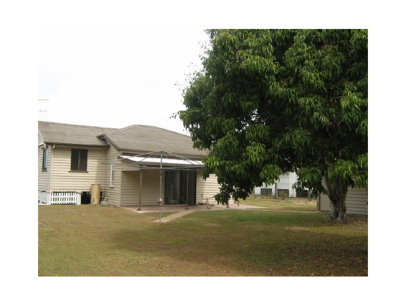 11 Steffensen Street, Svensson Heights QLD 4670