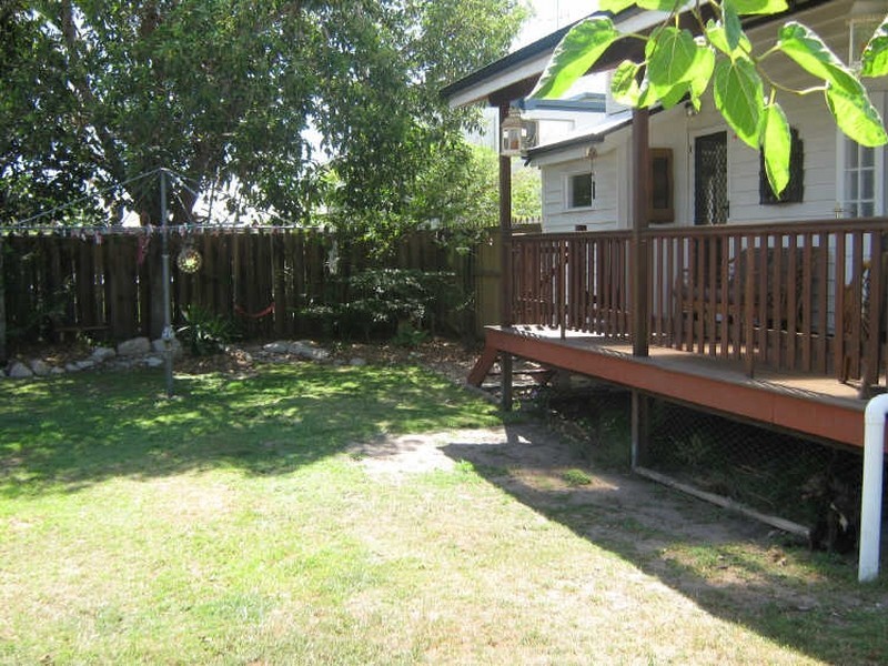 28 Goodwin Street, Bundaberg South QLD 4670
