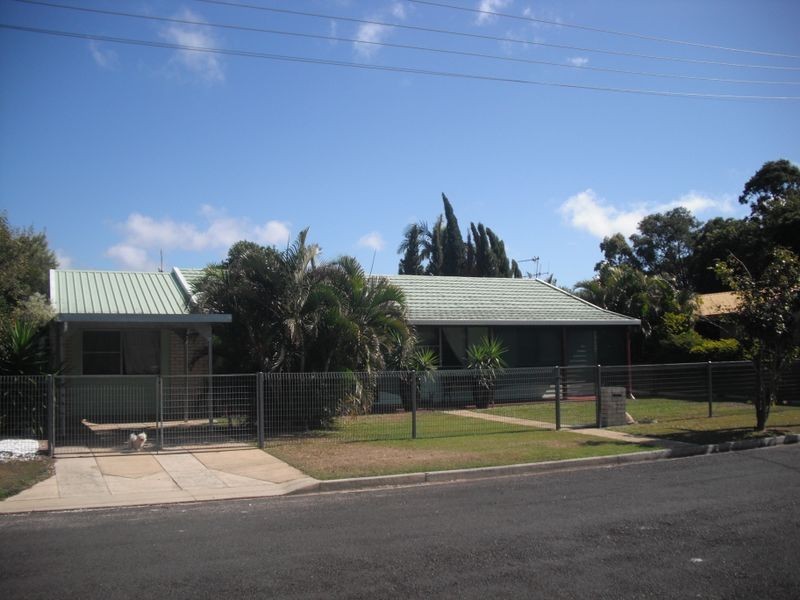 Avenell Heights QLD 4670