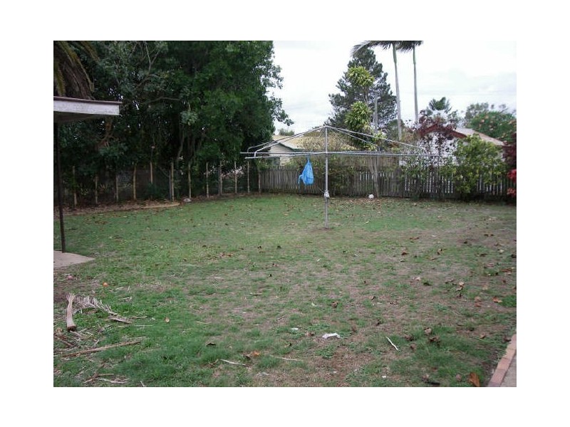 1 Spencer Street, Walkervale QLD 4670