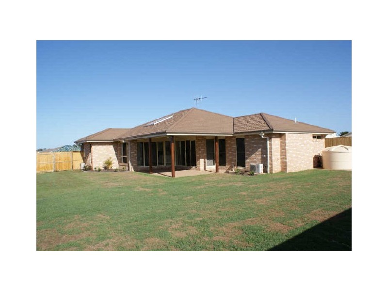 7 Linderberg Street, Kalkie QLD 4670