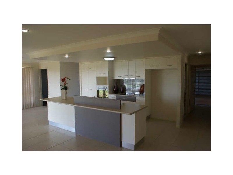 7 Linderberg Street, Kalkie QLD 4670