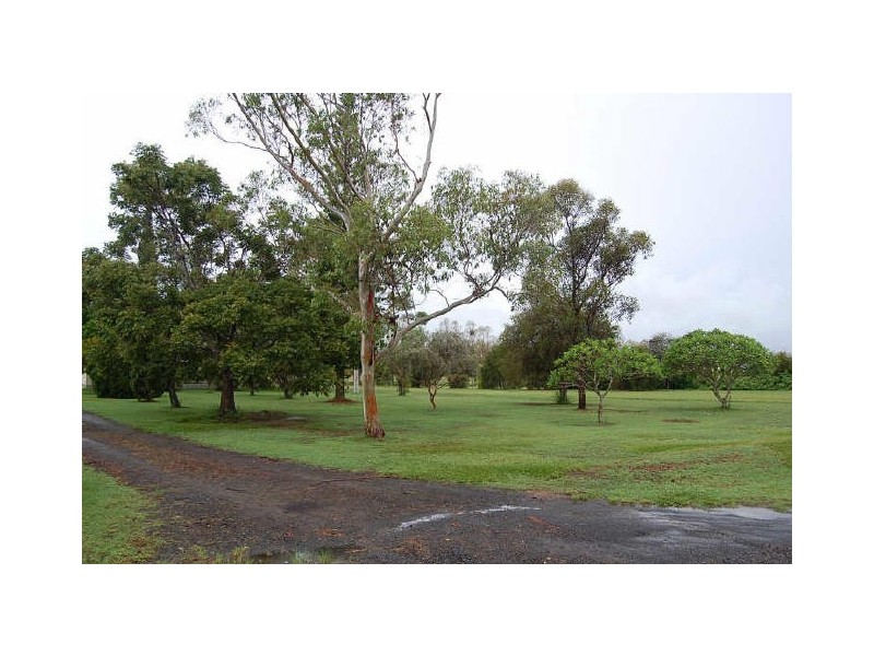 862 Gooburrum Road, Welcome Creek QLD 4670