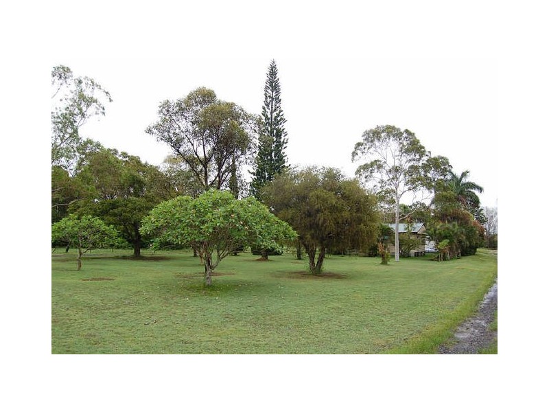 862 Gooburrum Road, Welcome Creek QLD 4670