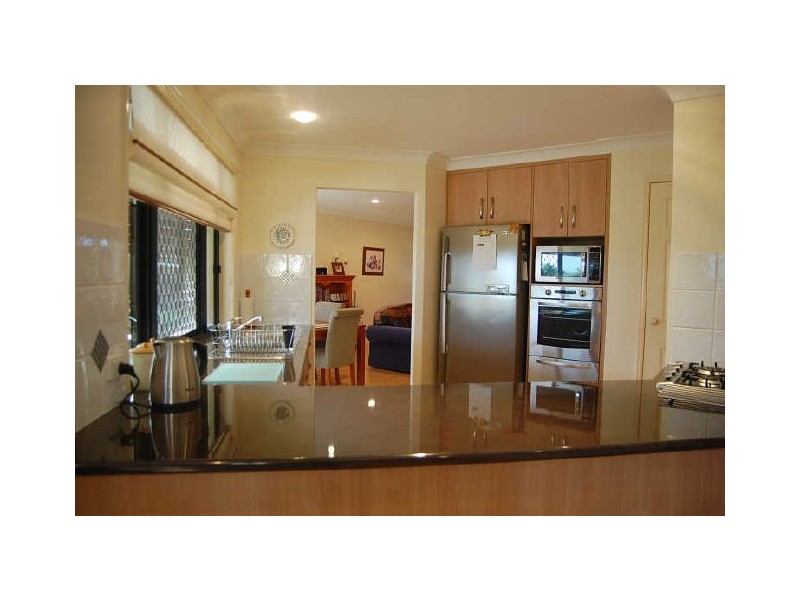 Avenell Heights QLD 4670