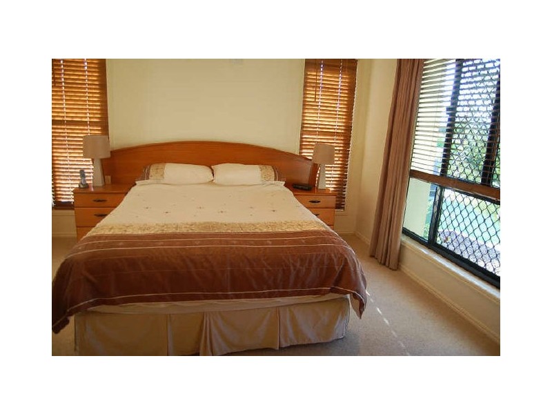Avenell Heights QLD 4670