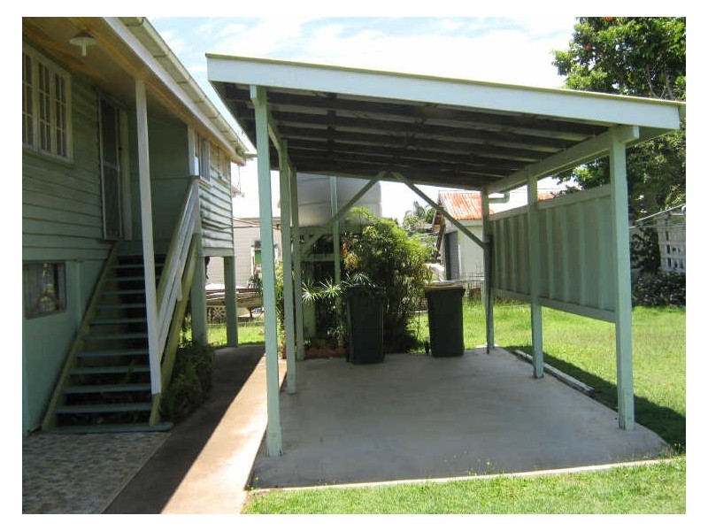 32 May Street, Walkervale QLD 4670