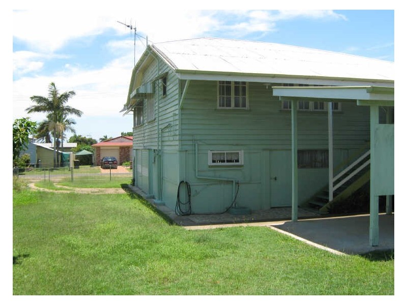 32 May Street, Walkervale QLD 4670