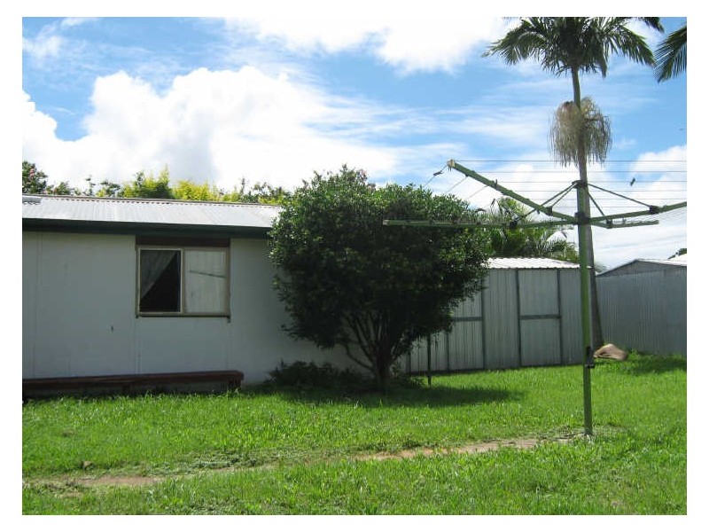 8 Bertram Street, Walkervale QLD 4670