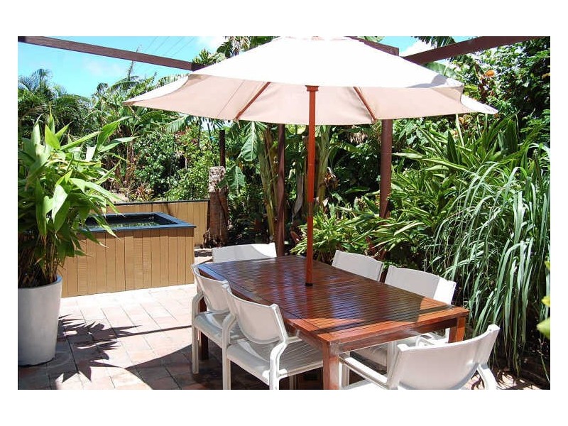 Burnett Heads QLD 4670