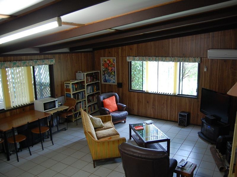 217 Bargara Road, Bundaberg East QLD 4670