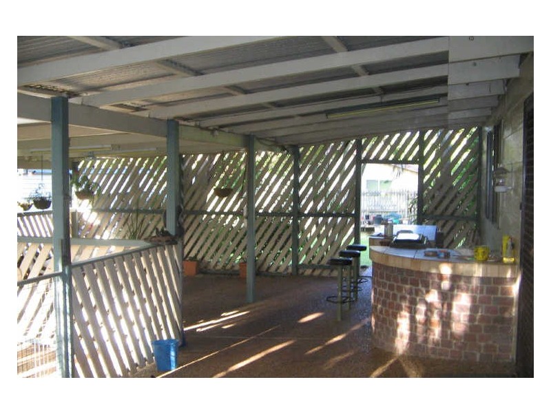 217 Bargara Road, Bundaberg East QLD 4670