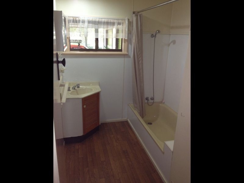156 Bargara Road, Bundaberg East QLD 4670