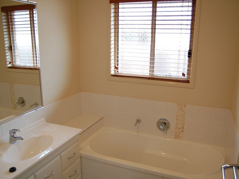 Avoca QLD 4670
