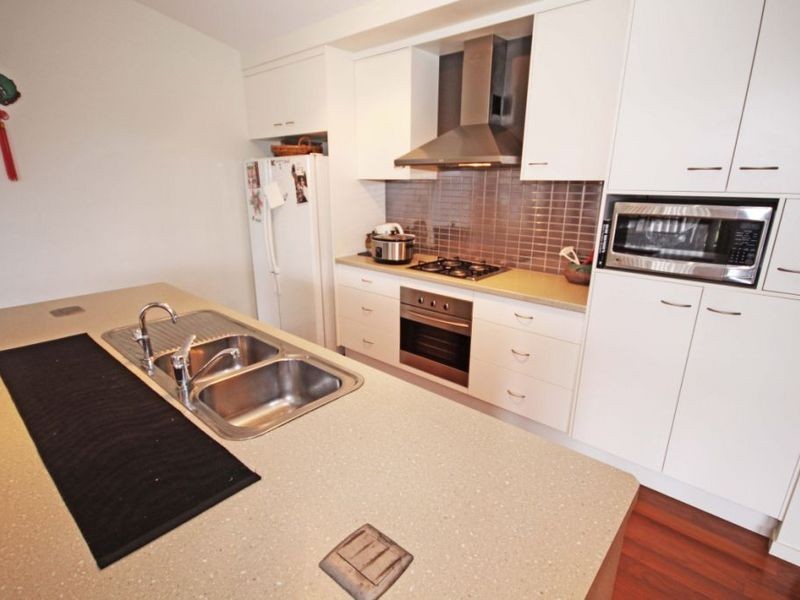 2 Gilchrist Court, Kalkie QLD 4670