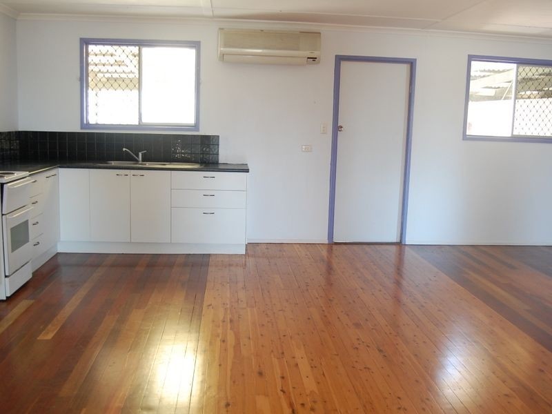 8 Loeskow Street, Bundaberg North QLD 4670