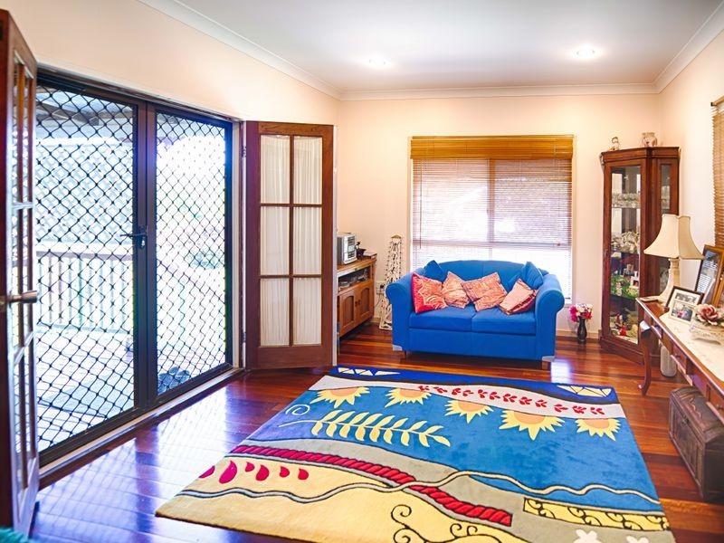 9 Dunkirk Street, Svensson Heights QLD 4670