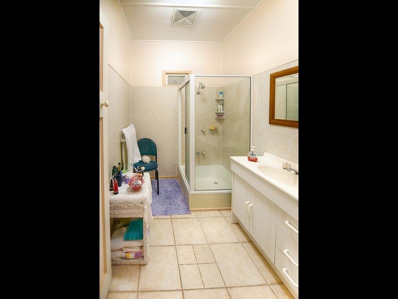 9 Dunkirk Street, Svensson Heights QLD 4670