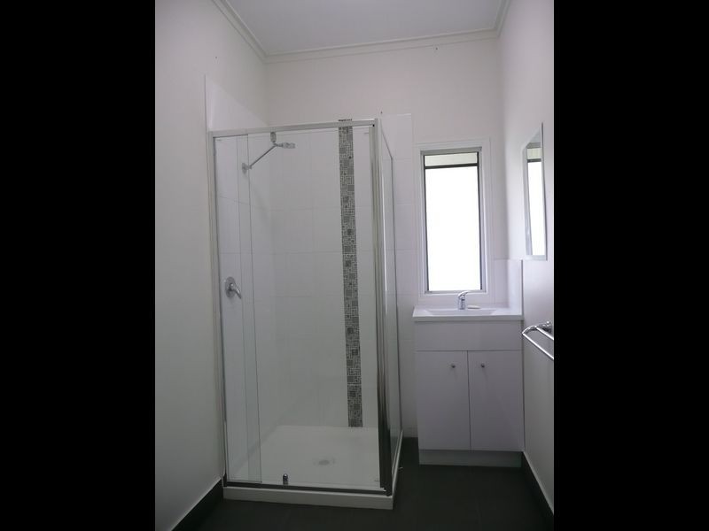 5 Blamey, Avenell Heights QLD 4670