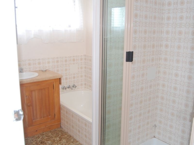 6 Thomas Thomsen Drive, Thabeban QLD 4670