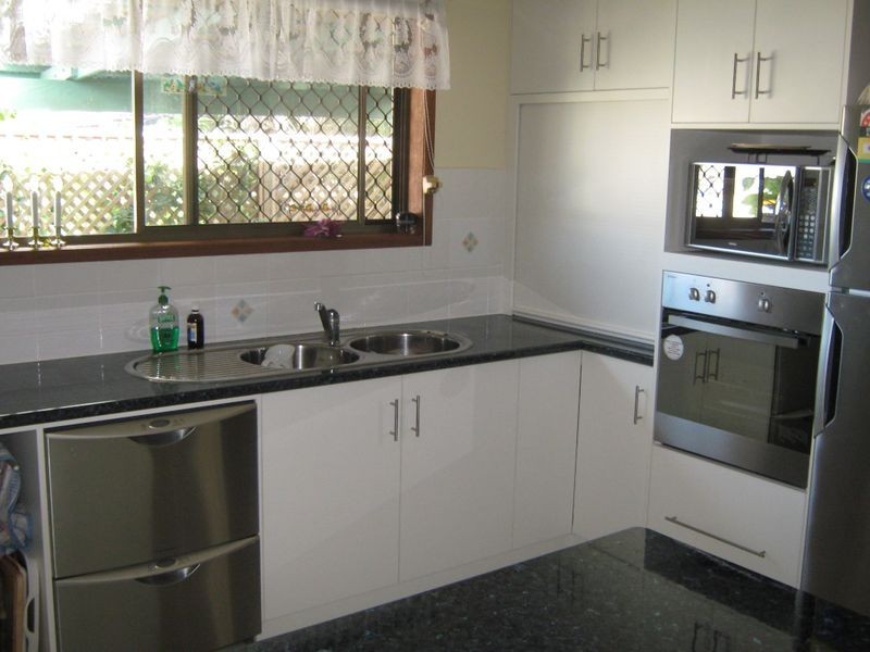 22 Gray Avenue, Bundaberg South QLD 4670
