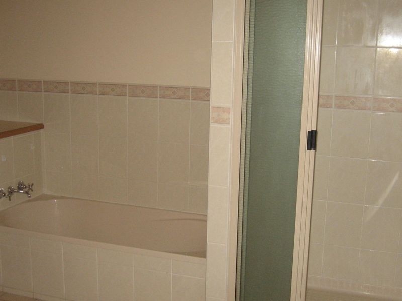 4/42 Perry Street, Bundaberg North QLD 4670