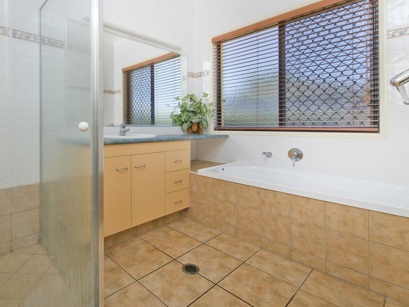 48 Gahans Road, Kalkie QLD 4670