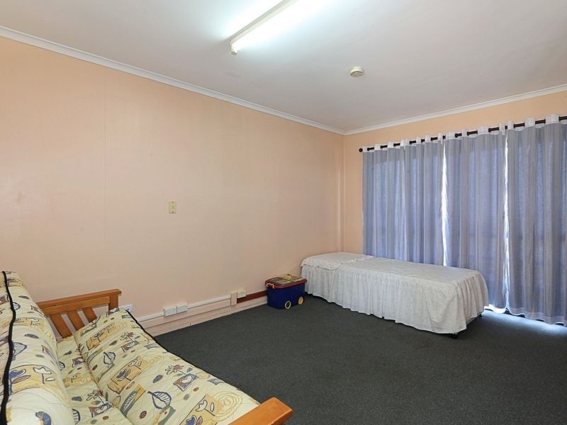 35 Fairymead Road, Bundaberg North QLD 4670