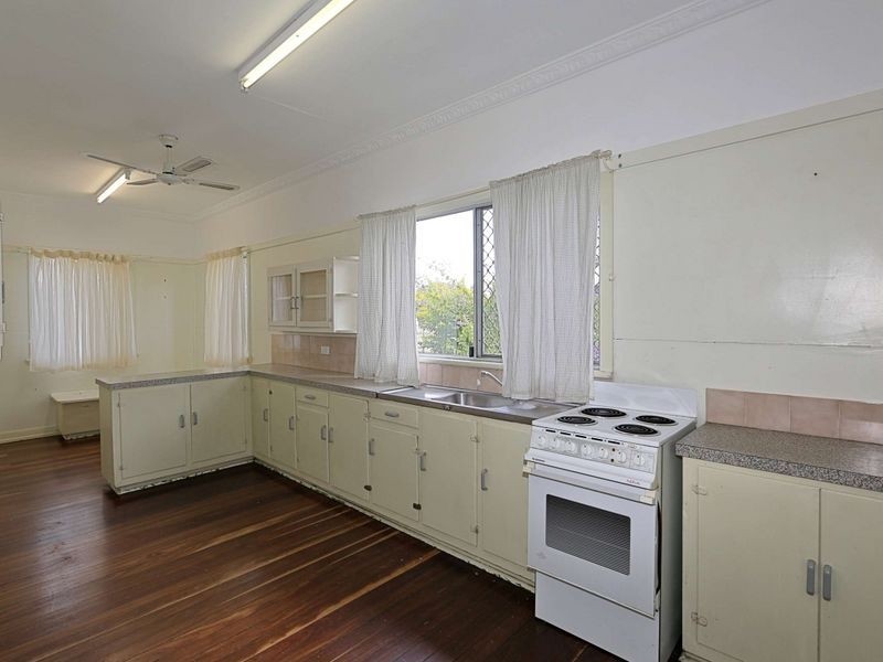 57 Hunter Street, Walkervale QLD 4670