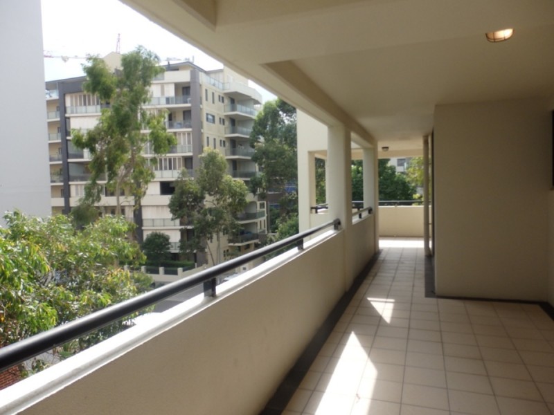202/3-11 Orara Street, Waitara NSW 2077
