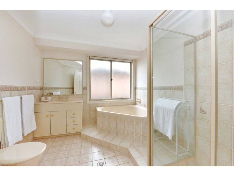 6 Beryl Avenue, Mount Colah NSW 2079