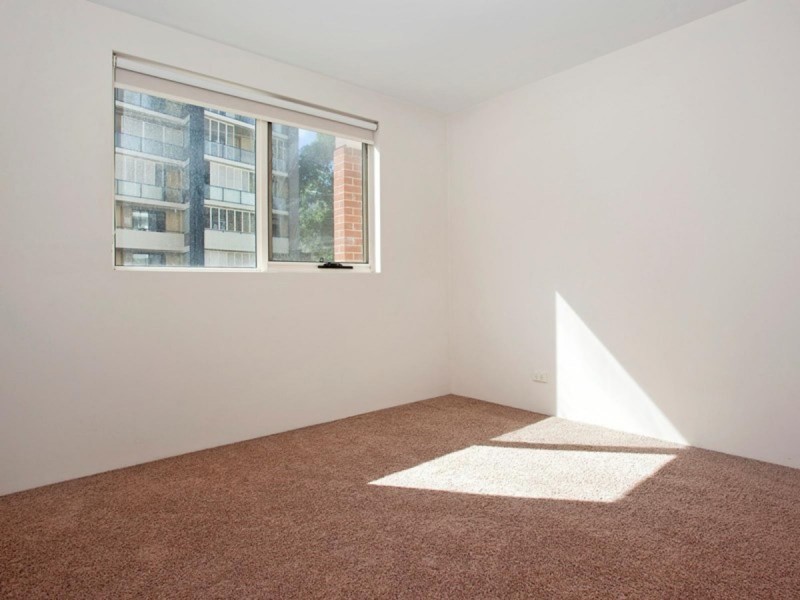 18/15-23 Orara Street, Waitara NSW 2077