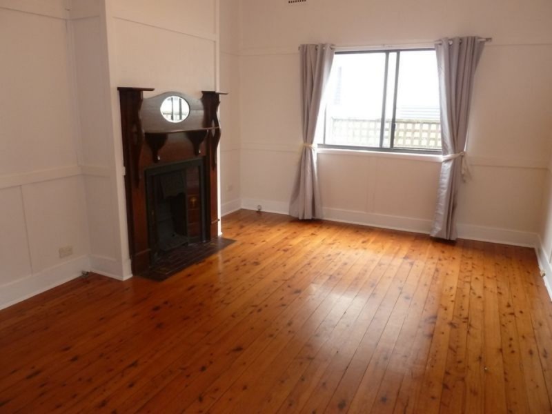 6 Heath Street, Asquith NSW 2077