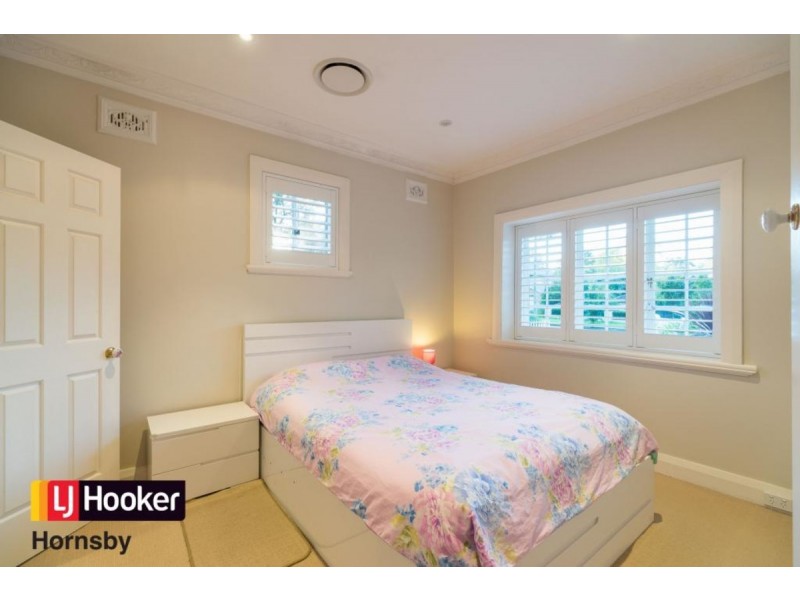 4 Challis Avenue, Turramurra NSW 2074