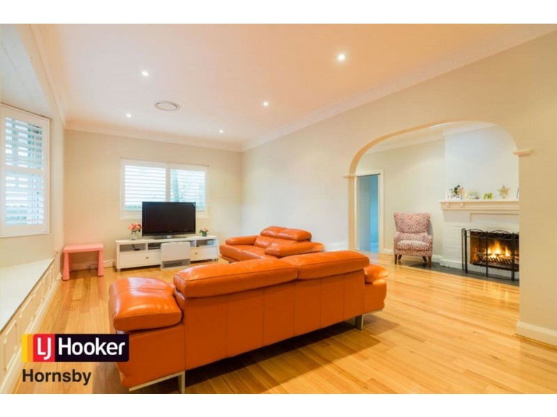 4 Challis Avenue, Turramurra NSW 2074