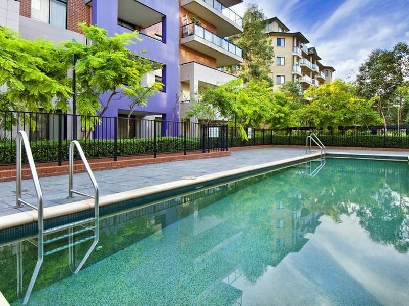 2702/32-36 Orara Street, Waitara NSW 2077