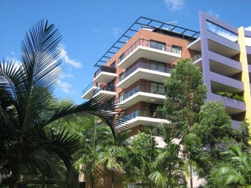 2702/32-36 Orara Street, Waitara NSW 2077