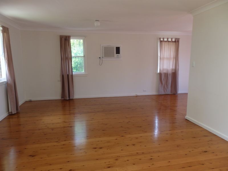 6 Amaroo Ave, Mount Colah NSW 2079