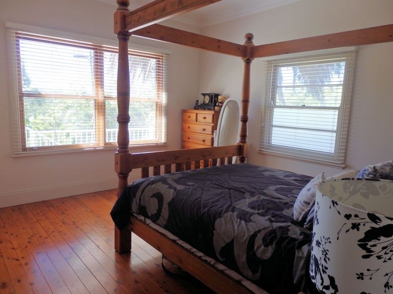 11 Glenview Street, Mount Kuring-gai NSW 2080