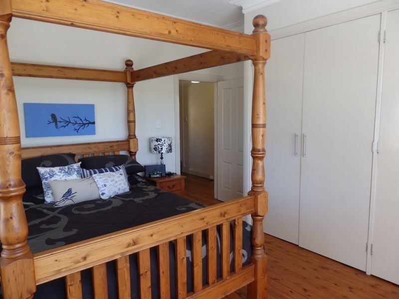 11 Glenview Street, Mount Kuring-gai NSW 2080