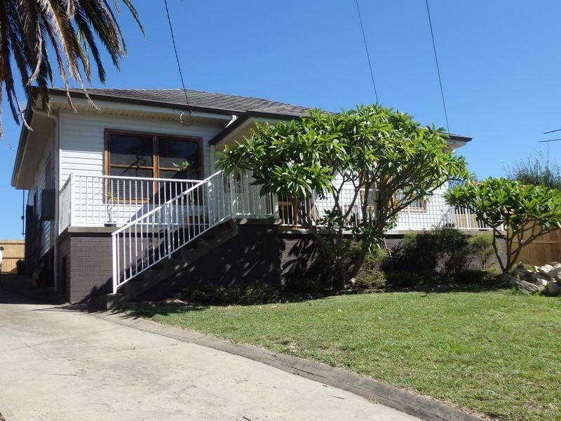 11 Glenview Street, Mount Kuring-gai NSW 2080