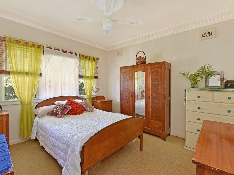 25 Hyacinth St, Asquith NSW 2077