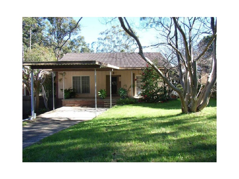 15 Adamson Avenue, Thornleigh NSW 2120