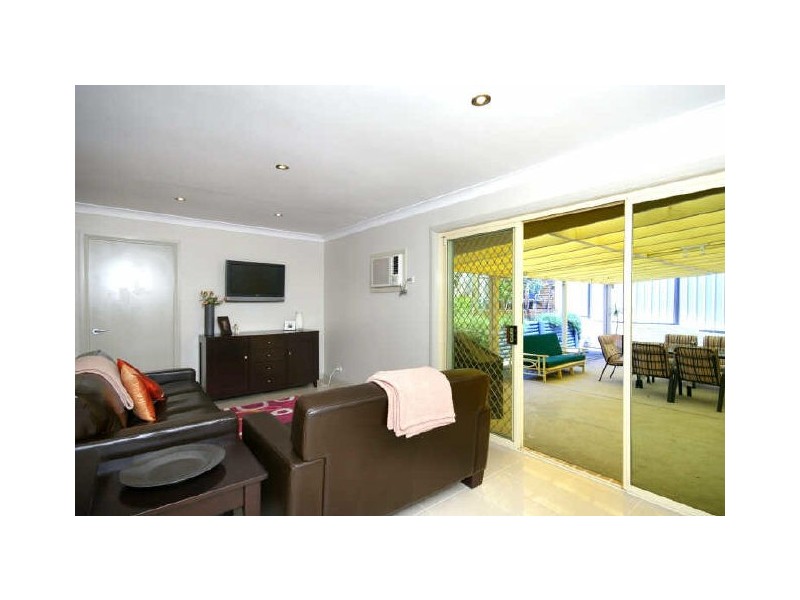 16 Patrick Place, Berowra Heights NSW 2082