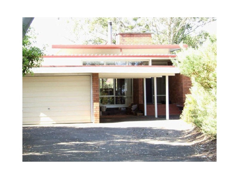 8 Crawford Road, Mount Kuring-gai NSW 2080