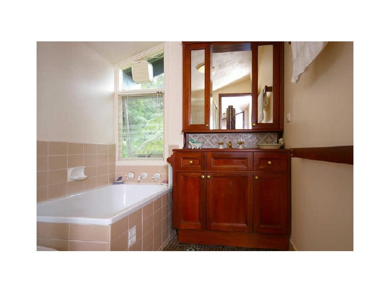 16 Redwood Avenue, Berowra NSW 2081